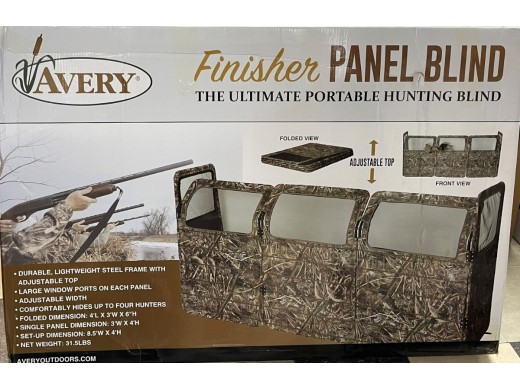 Avery - Panel Blind